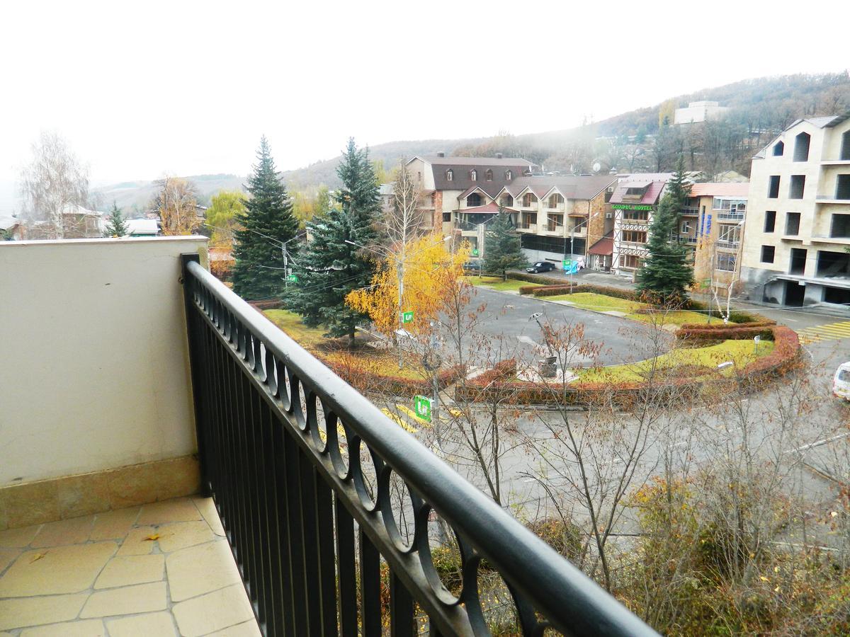 Hotel - Saya Tsaghkadzor Esterno foto